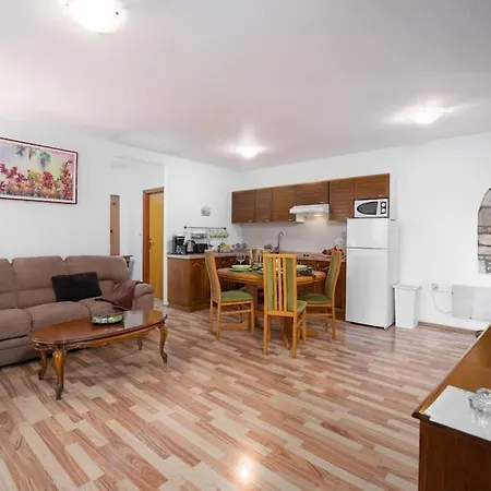 Rosello 1 By Briskva Appartamento Novigrad Istria