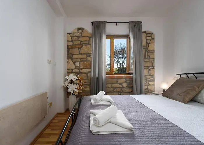 Apartamento Rosello 1 By Briskva