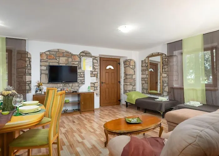 Rosello 1 By Briskva Apartamento Novigrad Istria