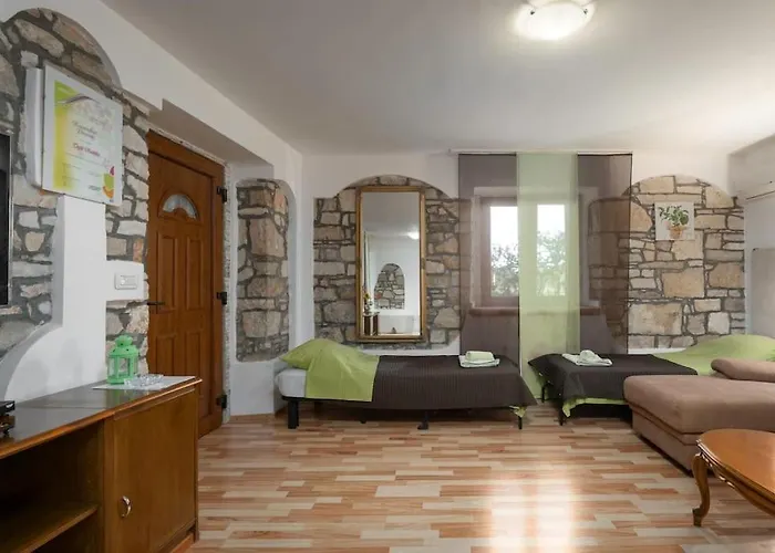 Apartamento Rosello 1 By Briskva *