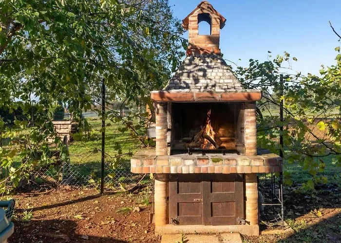 Διαμέρισμα Rosello 1 By Briskva *